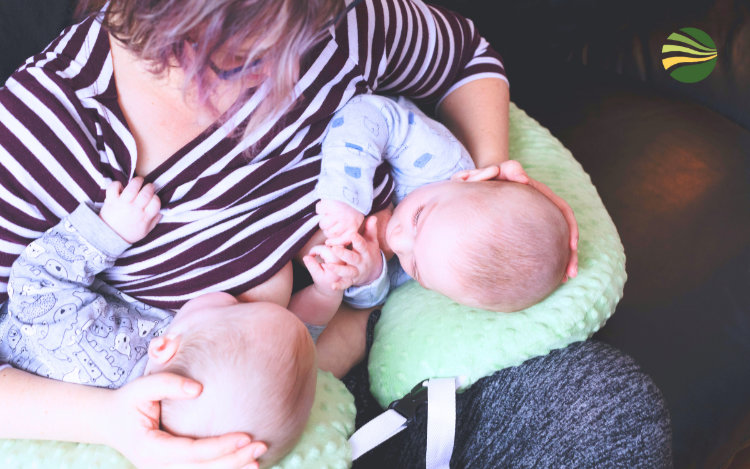 Double the Joy: 11 Tips for Successful Breastfeeding with Twins or Multiples